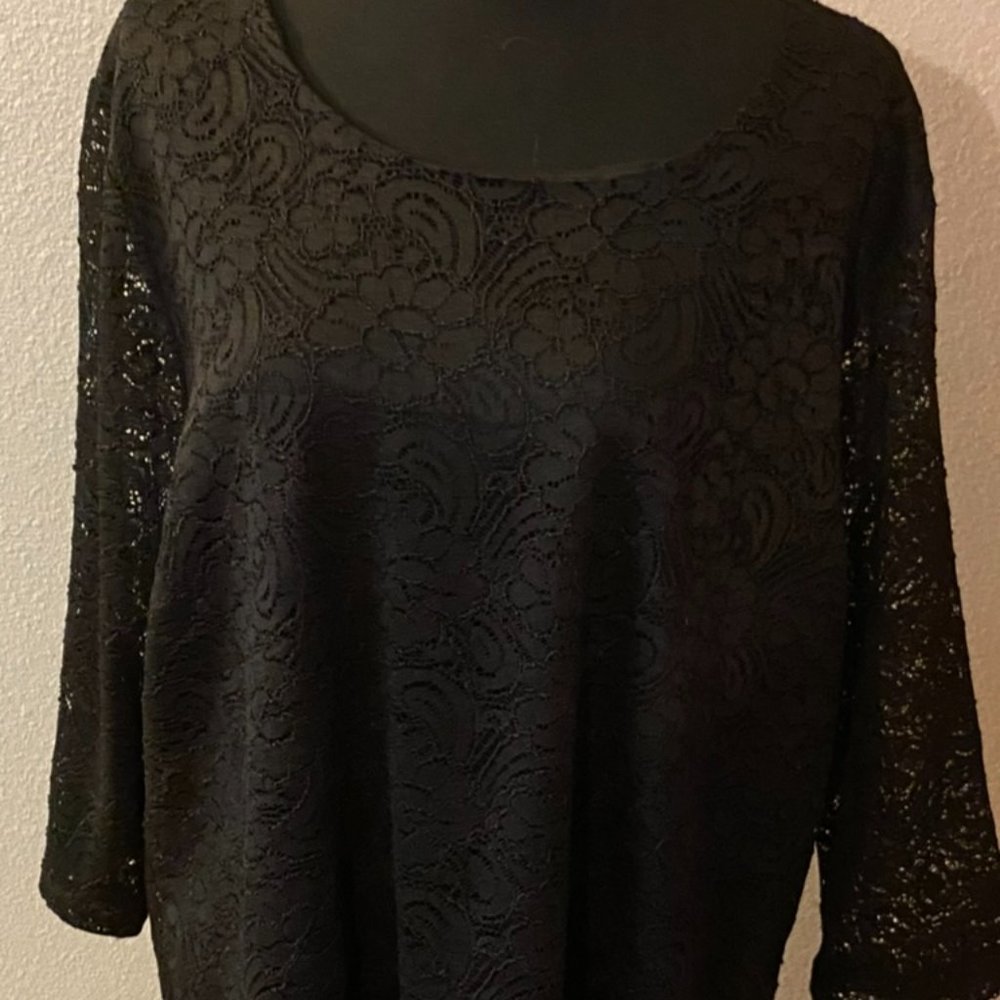 Lace Bell Sleeved Top 3/4 sleeve
